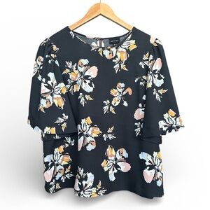 WHO WHAT WEAR Black Floral Blouse Top Flutter Sleeve Keyhole Back